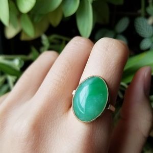 Vintage Estate 9k Yellow Gold Jade Cabochon Ring
